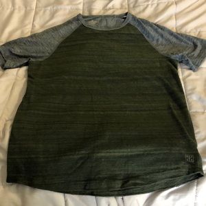 American Eagle active flex small t-shirt!